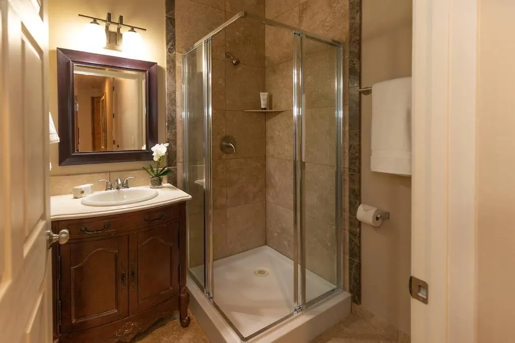 Camelback Mountain Mansion In Paradise Valley, Az Scottsdale