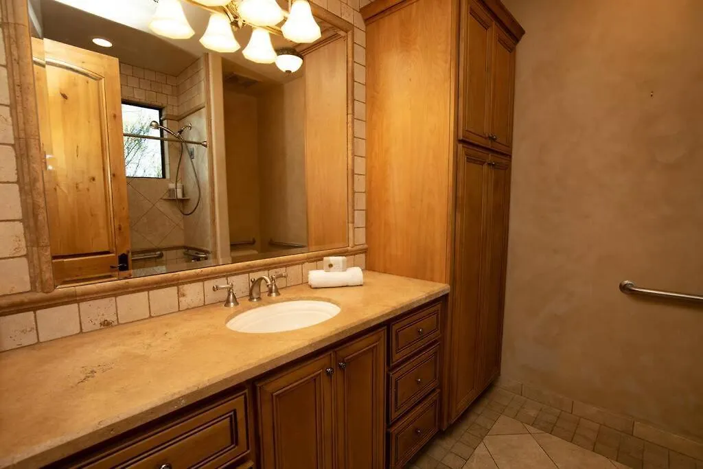 Camelback Mountain Mansion In Paradise Valley, Az Scottsdale Villa
