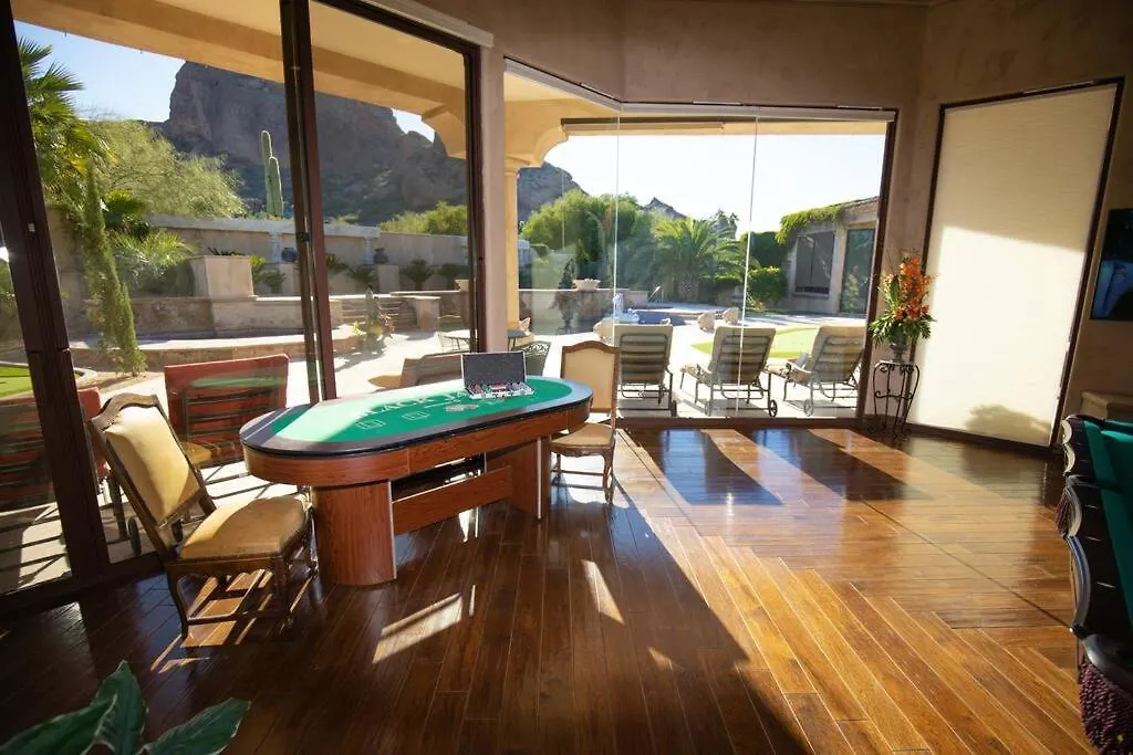 Camelback Mountain Mansion In Paradise Valley, Az Scottsdale