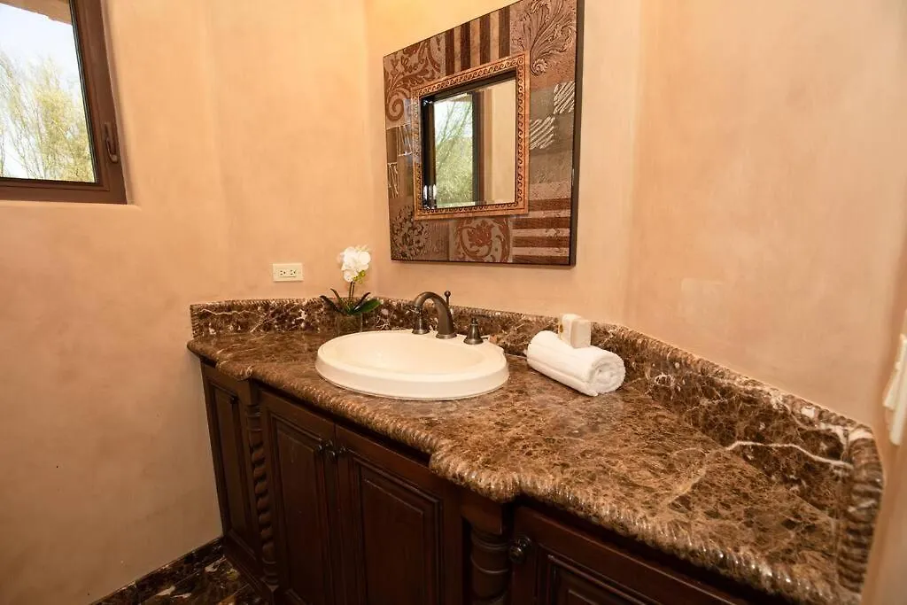 Villa Camelback Mountain Mansion In Paradise Valley, Az Scottsdale